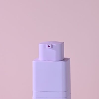 Conjunto de produtos de cuidados com a pele elegante de 15ml 30ml 50ml, frasco quadrado sem ar com cabeça rotativa, pulverizador de bomba de PP, embalagem cosmética de vedação