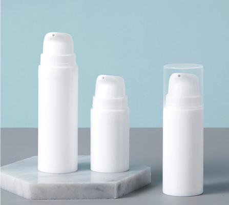 Garrafas mal ventiladas vazias brancas da bomba, recipiente de empacotamento cosmético 15ml 30ml 50ml