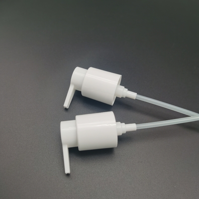 Bomba plástica 24mm brancos da loção 410 dos PP 24 para o empacotamento dos cosméticos